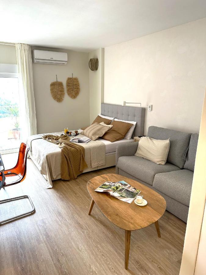 Minerva Estudio Suite White Jasmine, Beach And Pool Benalmádena Eksteriør bilde
