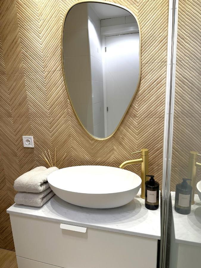 Minerva Estudio Suite White Jasmine, Beach And Pool Benalmádena Eksteriør bilde