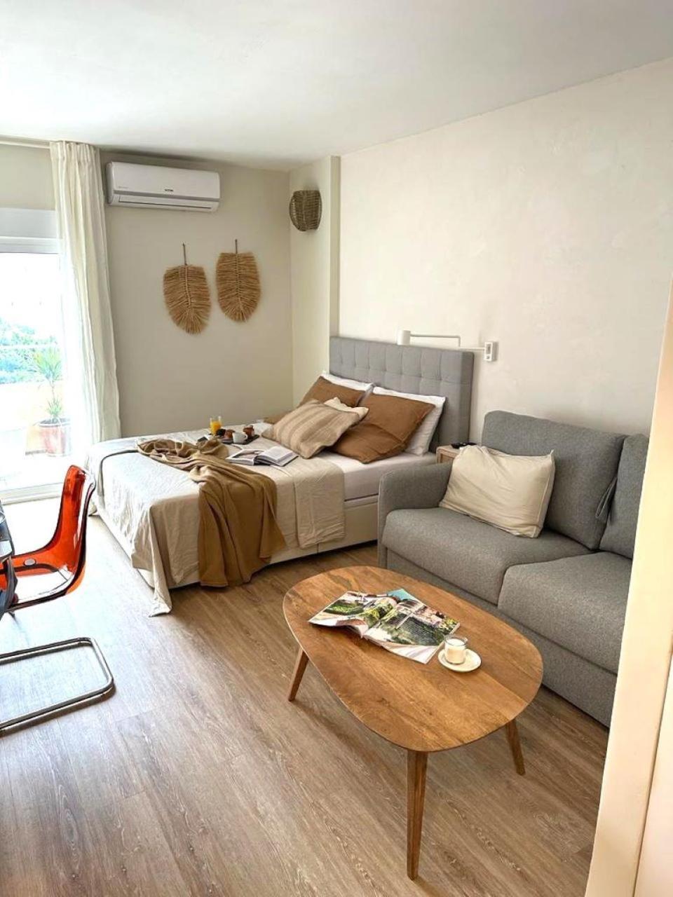 Minerva Estudio Suite White Jasmine, Beach And Pool Benalmádena Eksteriør bilde